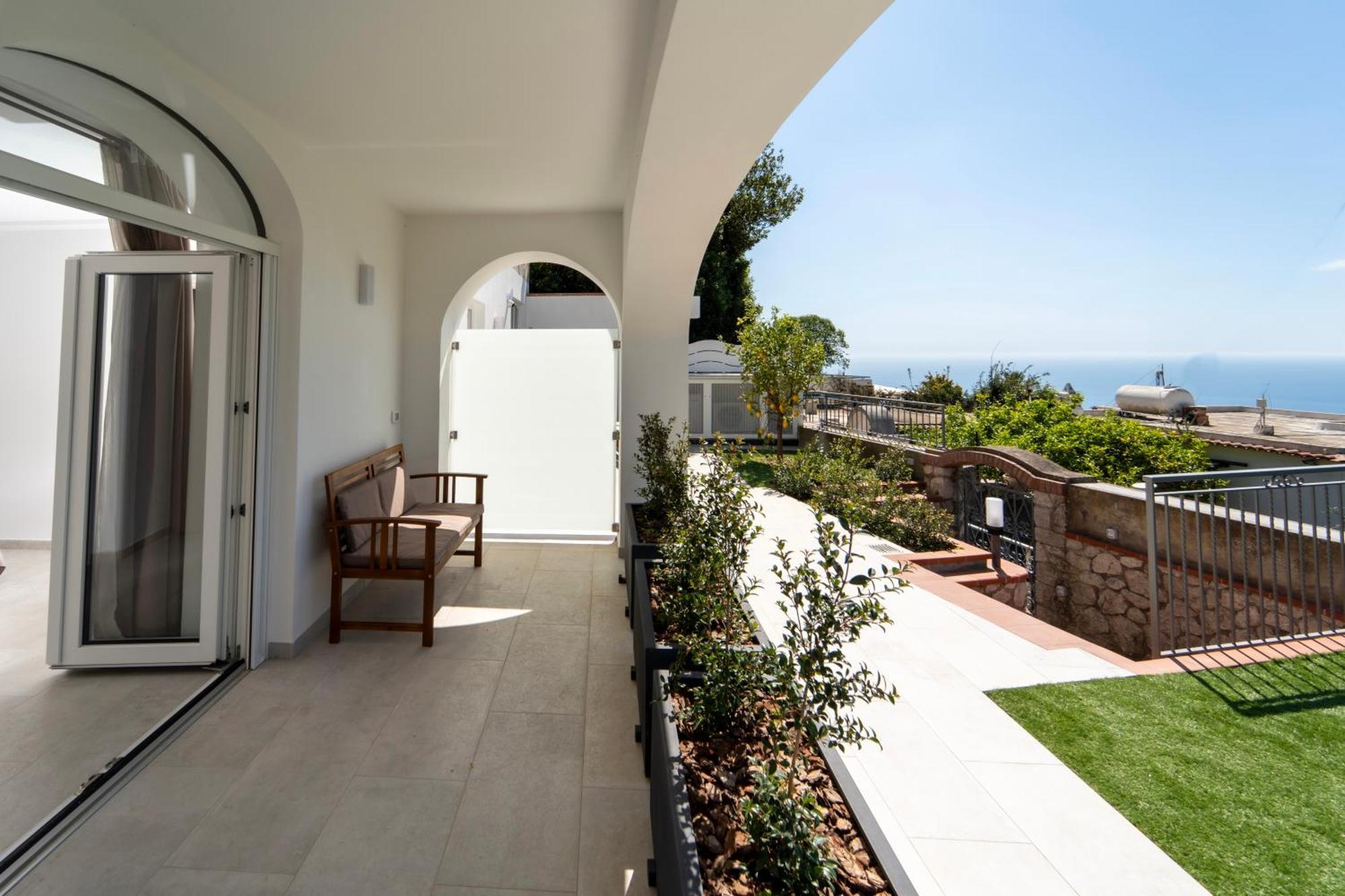 La Minucciola Capri Bed & Breakfast อนากาปรี ภายนอก รูปภาพ